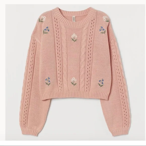 H&M sweater I’m a soft pink. Retail $49.99 BNWT - Picture 2 of 8